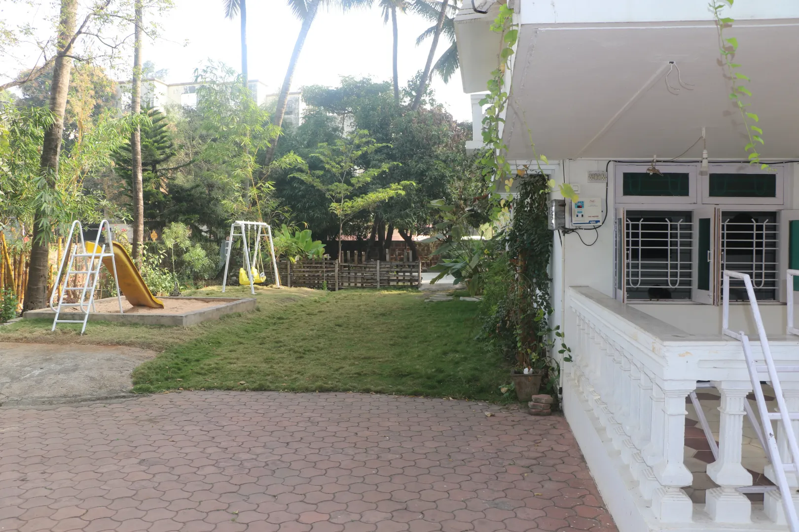 Outside view of Matern Roots Preschool in Kolhapur